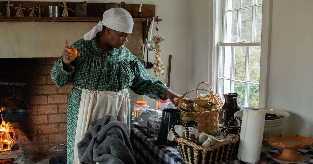 Food items historian educates general public on Black culinary dishes | Neighborhood Information Food items historian educates general public on Black culinary dishes | Neighborhood Information
