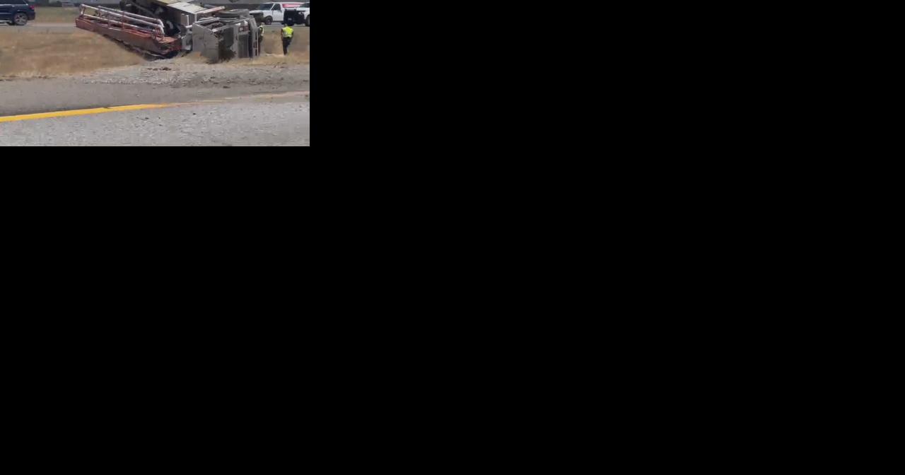 TRAFFIC ALERT: Semi truck roll over on I-182 - Vimarsana News