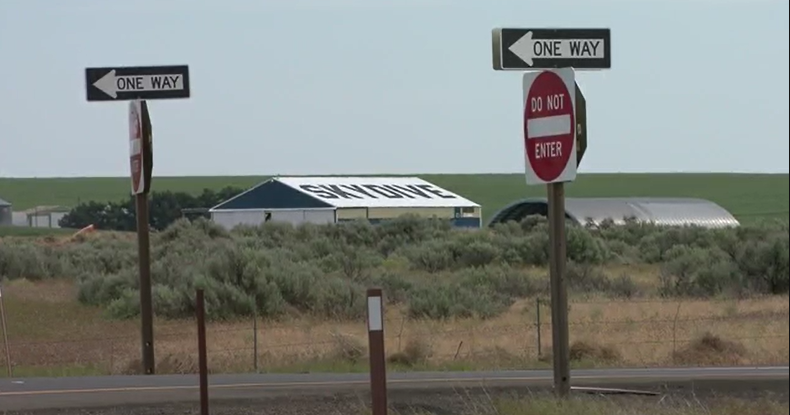UPDATE: Skydiver killed in mid-air collision near Ritzville