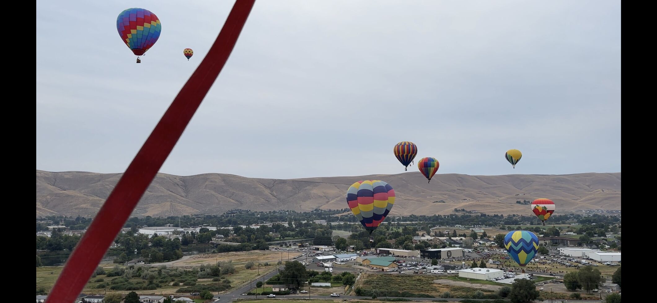 Flying the sky with family: the Great Prosser Balloon Rally