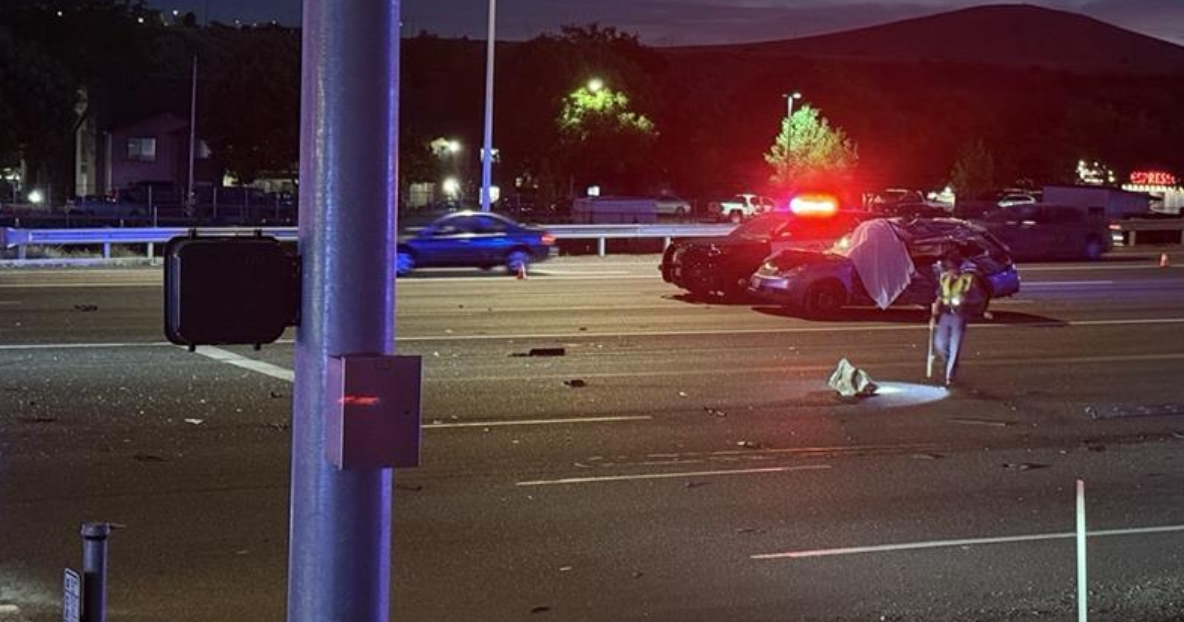 Authorities investigating fatal crash involving semi on SR 240 in Richland