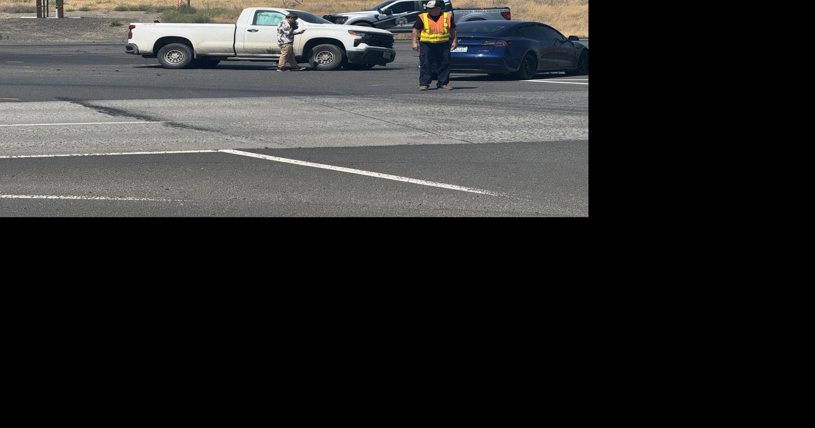 Washington State Patrol urges careful driving after crash on Highway 395