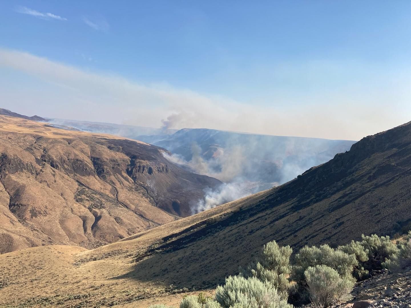 East Wenatchee: Batterman Fire Scorches 2,500 Acres, State Crews Take ...