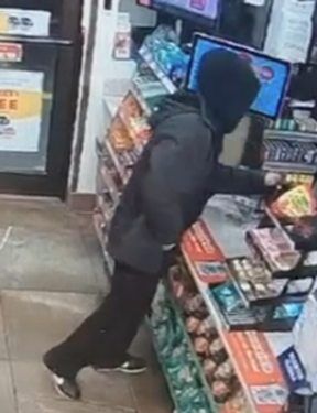 Kennewick police looking to identify suspect in gunpoint gas station ...
