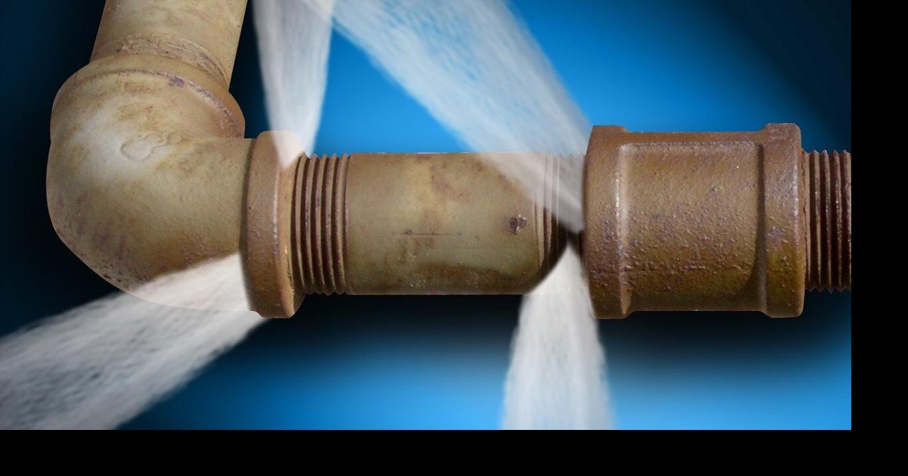 Umatilla firefighters responding to natural gas leak