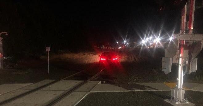 Kennewick woman arrested for DUI after getting car stuck on railroad ...