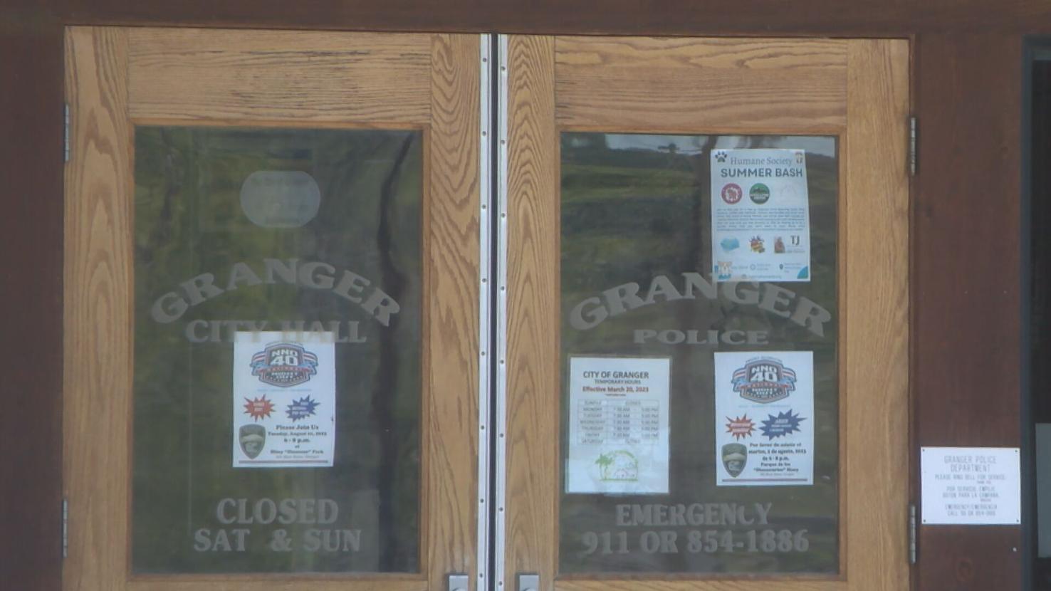 Mabton PD leading investigation into Granger police officer accused of