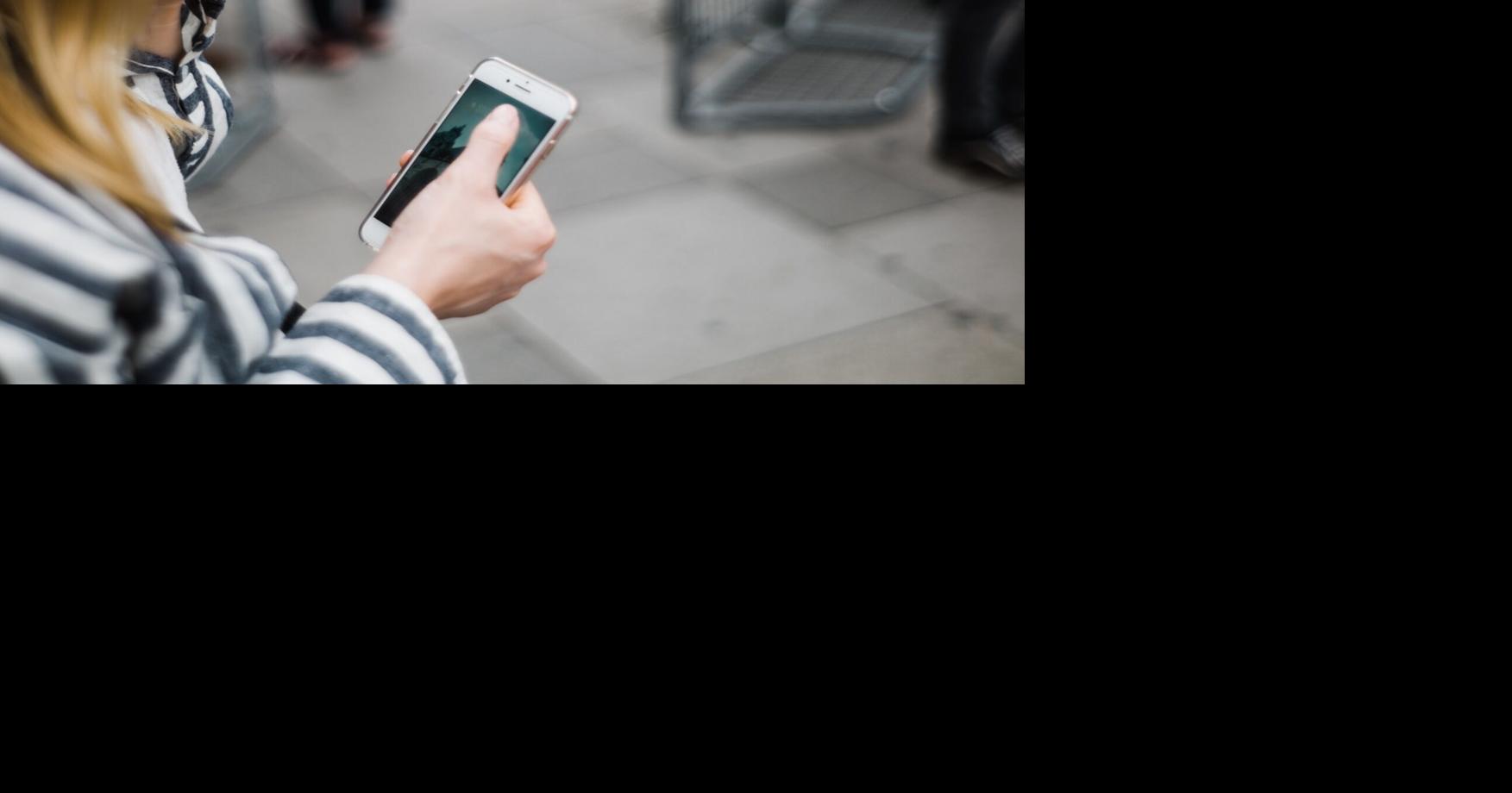 Governor Ferguson proposes statewide ban on cell phones in classrooms
