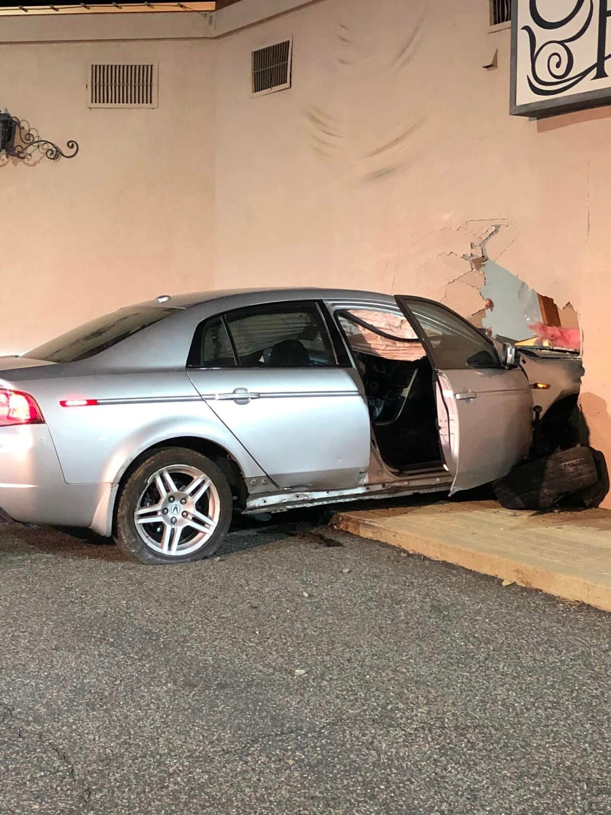 KPD: Man arrested for DUI, hit-and-run after crashing into old Shelby's ...