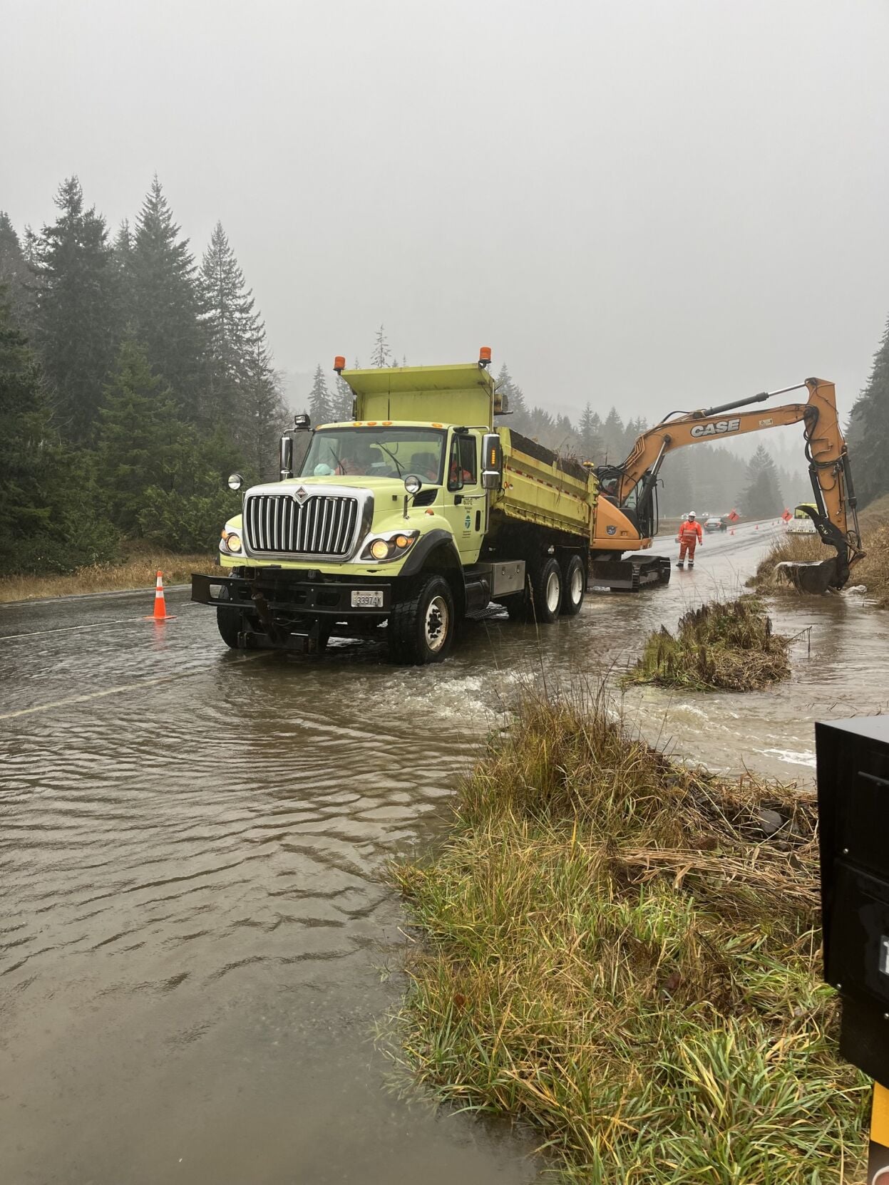 More than 30 highways closed in Washington due to floods ...