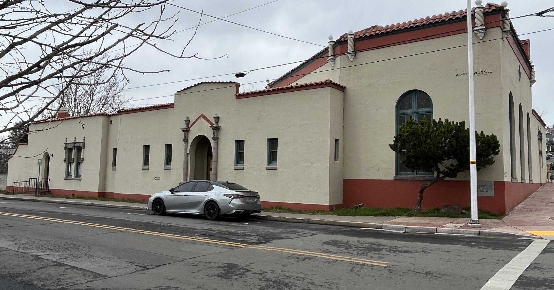 City of Pendleton discusses what to do with nearly 100-year-old downtown building - Vimarsana News