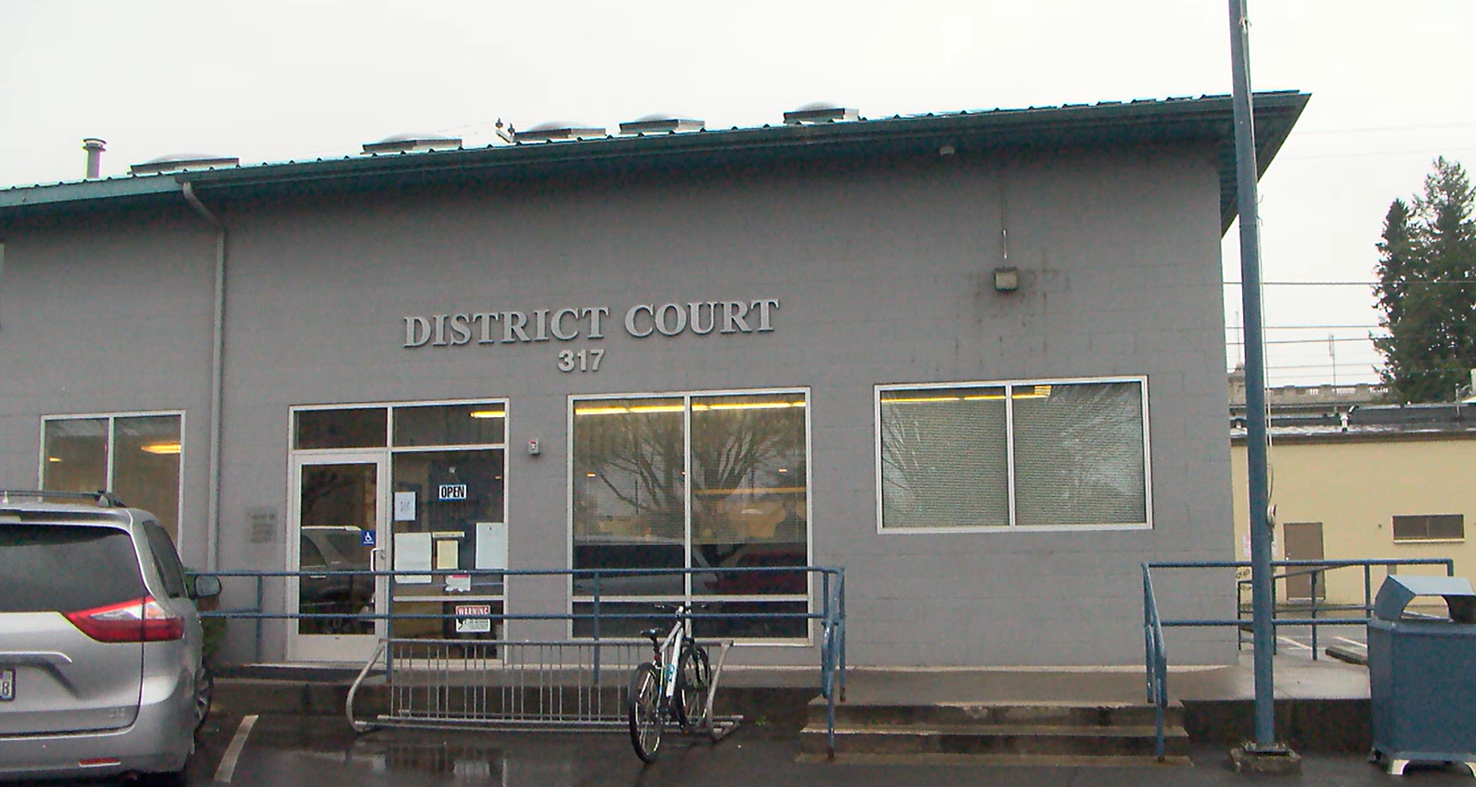 Walla Walla Community Court celebrates first graduates News