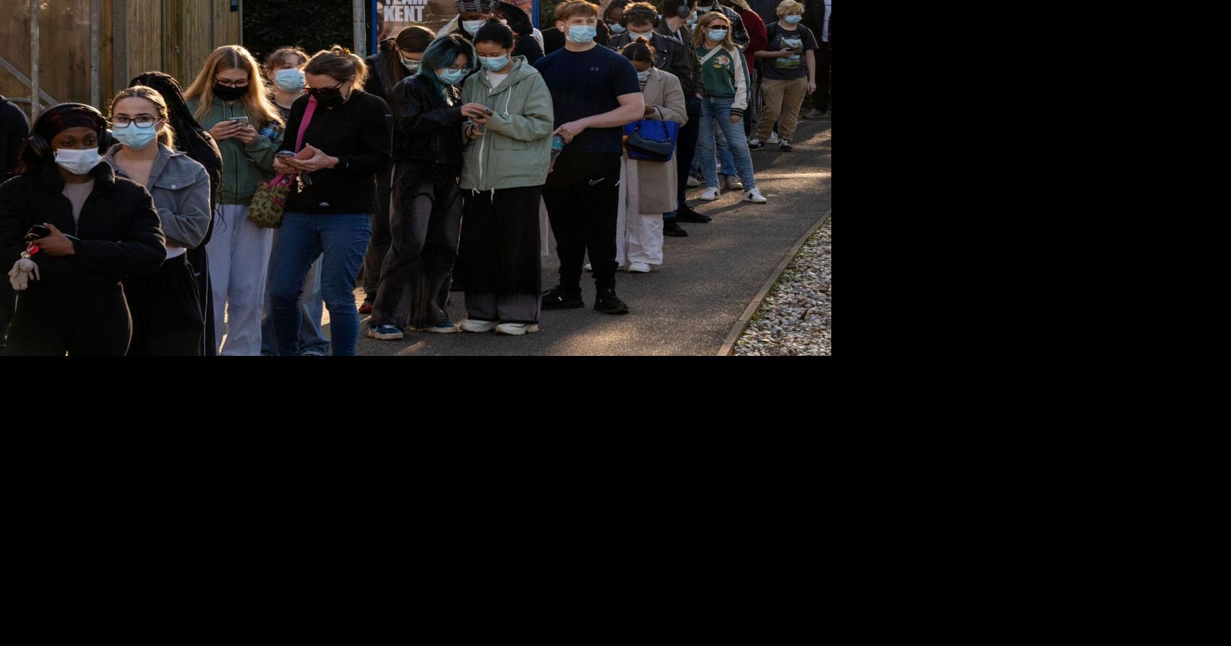 A meningitis B outbreak is happening in the UK. What people should know