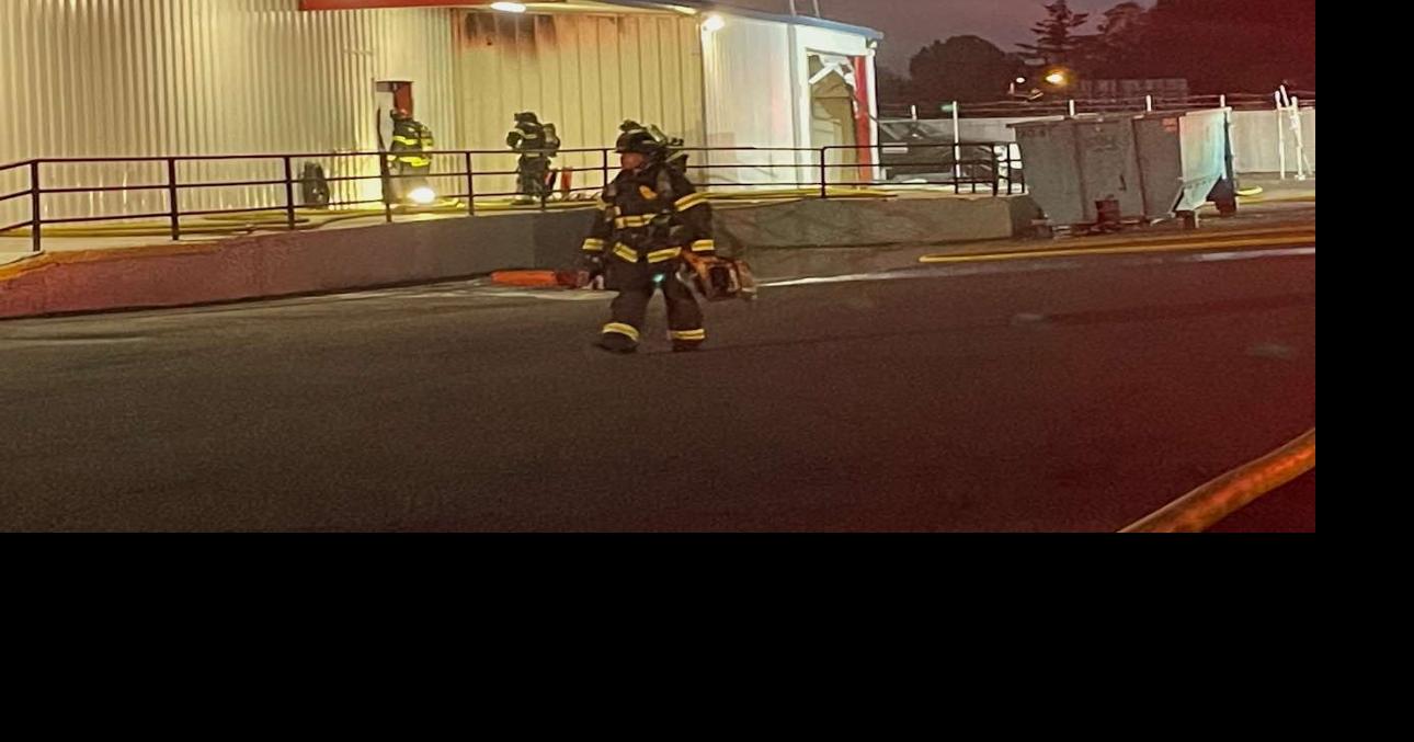 Fire crews respond to commercial building fire in Pasco Thursday ...