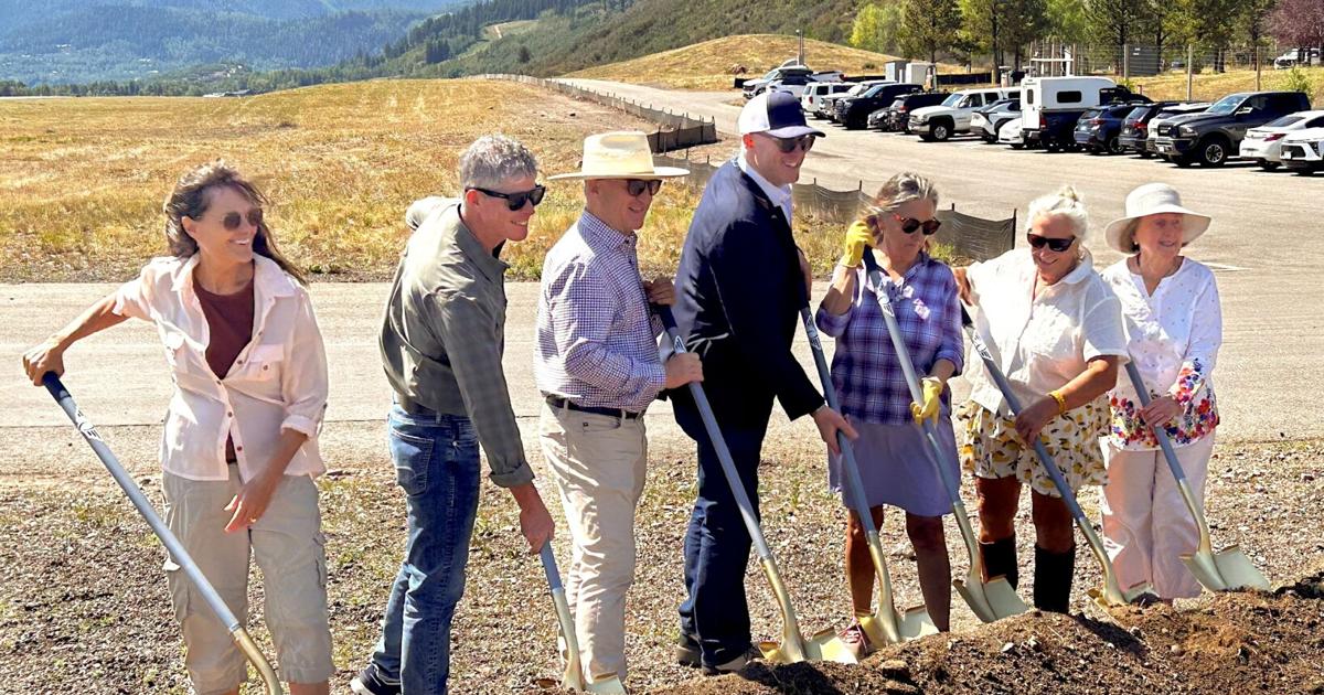 Dishing the dirt Andre Salvail/Aspen Daily News Jul 16, 2026 4 hrs ago