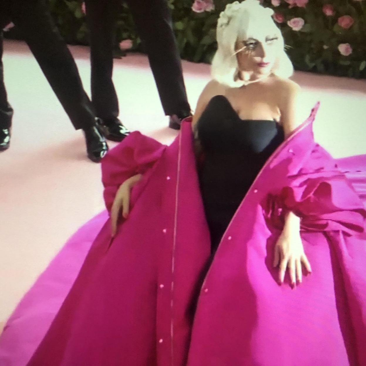 Fashion File Between Seasons Arts Amp Entertainment