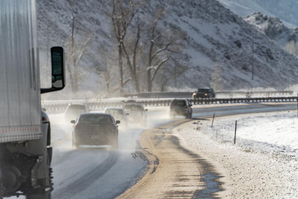 Visitors trickling into Aspen to ride out COVID19 crisis News