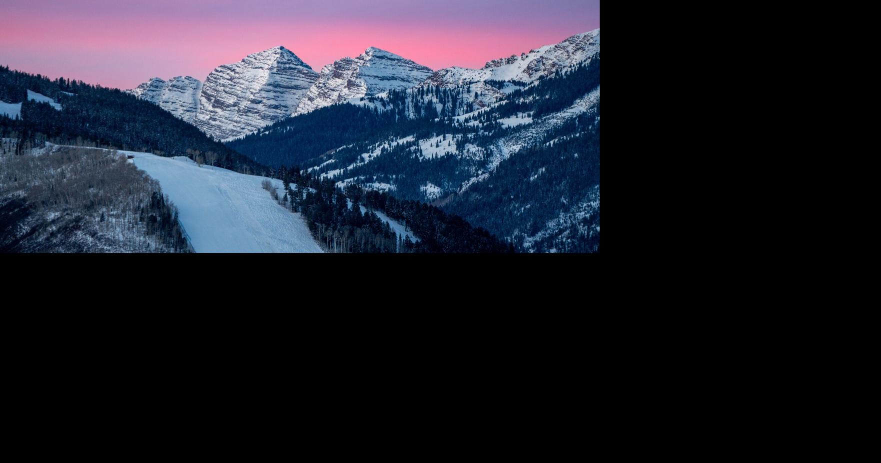 Dawn over Pyramid Peak Multimedia