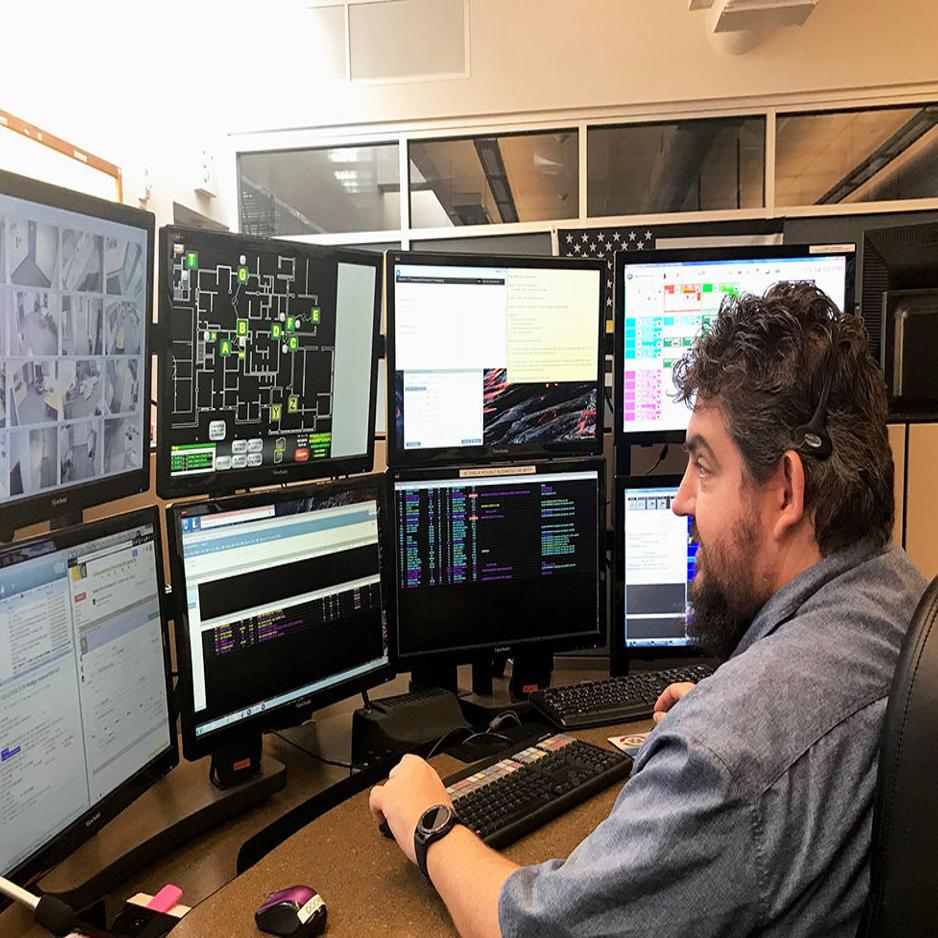 911 Dispatchers In Pitkin County Elevated To First Responder