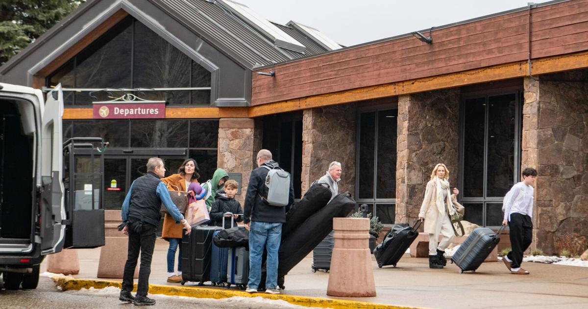 Holiday flight efficiency for Aspen improves this year Empty heading