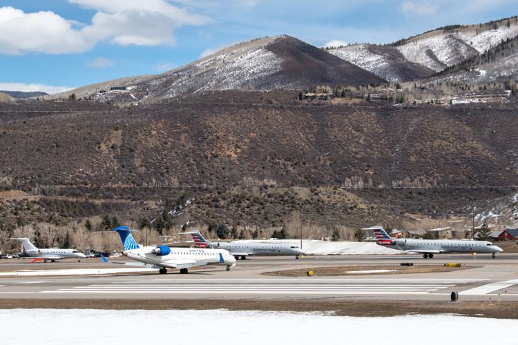 Forecasting what will fly if runway is moved animates airport debate