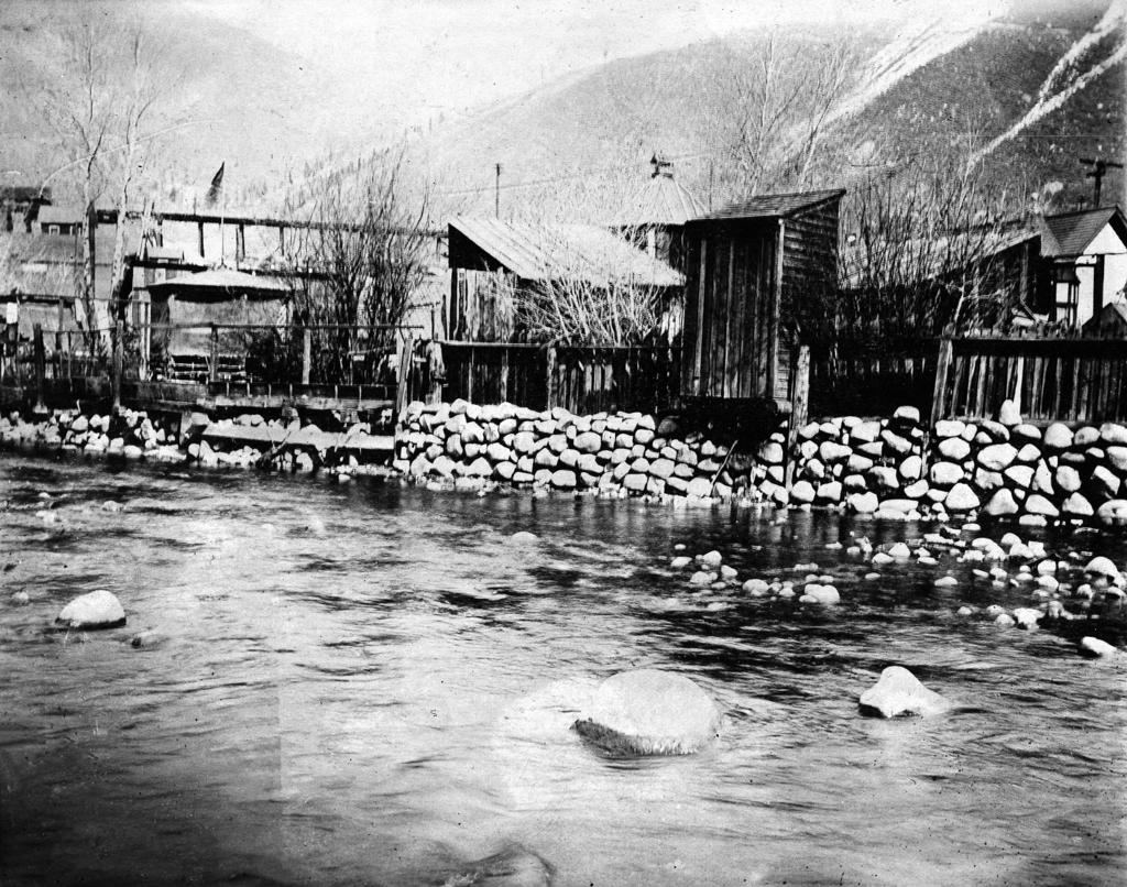 Bridges Over Troubled Waters News Aspendailynews Com Bridges Over Troubled Waters News Aspendailynews Com