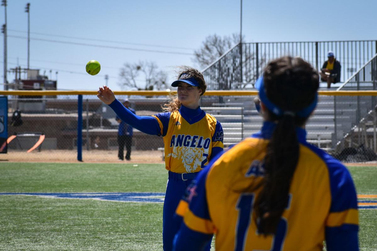 Angelo State softball coach Travis Scott gets 800th career win