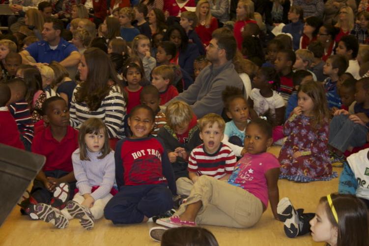 Dean Road Elementary Veterans Day Program Education