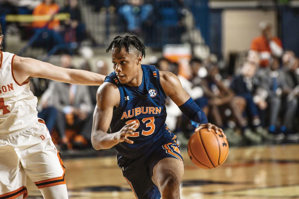Decision Looming For Auburn S Okoro Sports Auburnvillager Com