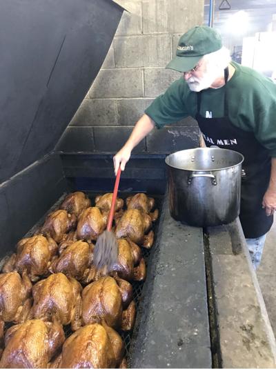 Auburn Civitans Smoking Turkeys Hams For Thanksgiving Christmas News Auburnvillager Com