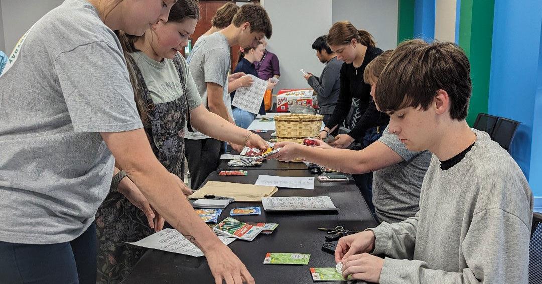 AHS students bring Seed Library to Auburn Public Library - Vimarsana News