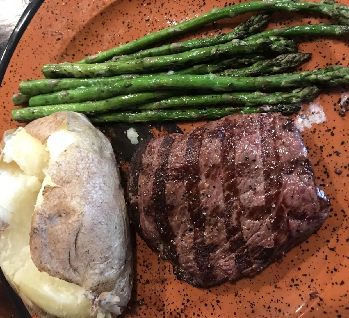 Hot Spots This Week 3 12 21 Lemon Leaf Menchie S Frozen Yogurt Maverick S Steakhouse Bar And Grill Pueblo Viejo Challenger Tap House Scramblez Grill And Bar Showcase Avpress Com