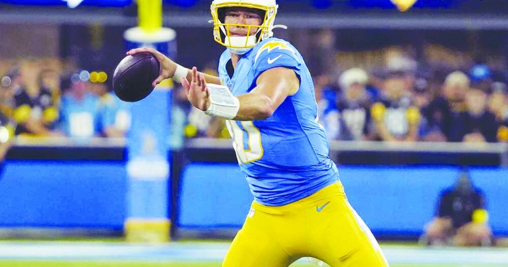 Chargers surge back into AFC West race with 3 straight wins