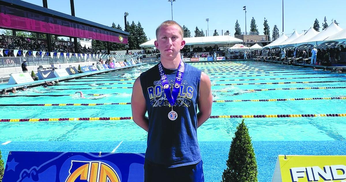 Alvarez finishes 7th in state in 100 breaststroke