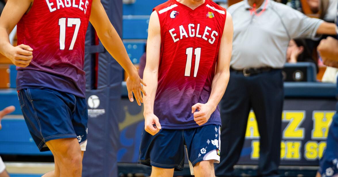 Eagles stun Royals in 3 sets