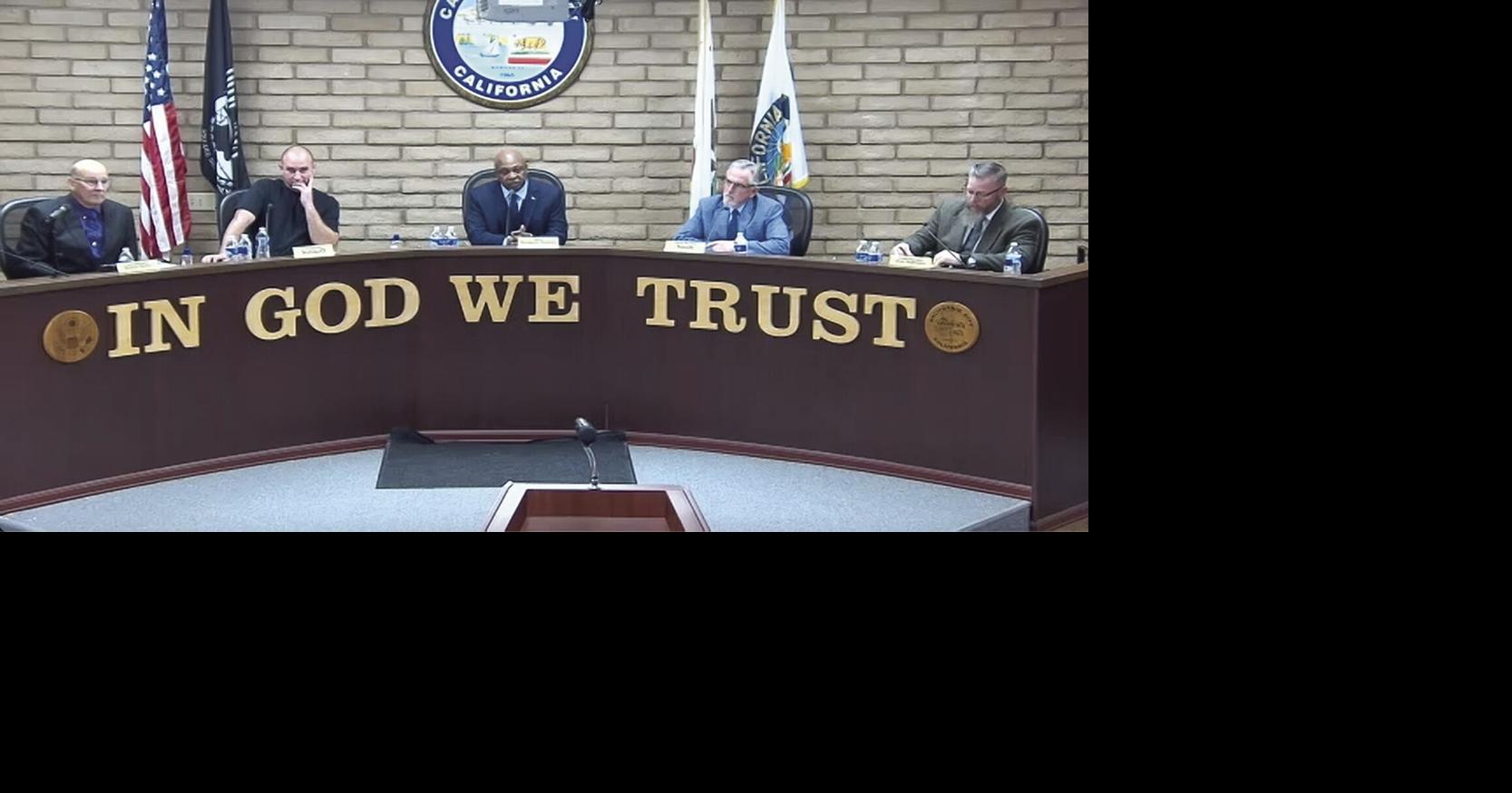 New members of Cal City council take oaths of office | News | avpress.com