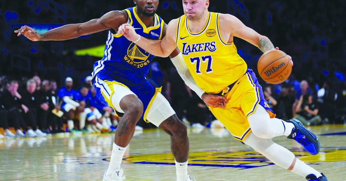 Luka scores 43, but Butler’s Warriors top Lakers in opener