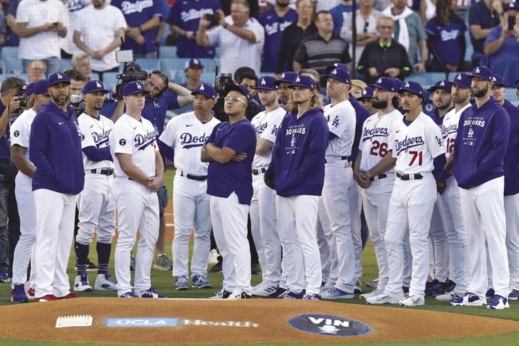 Vin Scully honored with video tribute, banner at Dodger Stadium