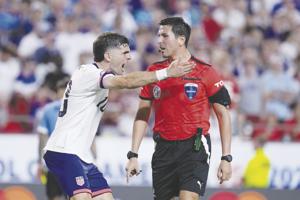 US loses to Uruguay, eliminated from Copa