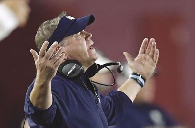 Notre Dame S Faith In Kelly Rewarded Sports Avpress Notre Dame S Faith In Kelly Rewarded
