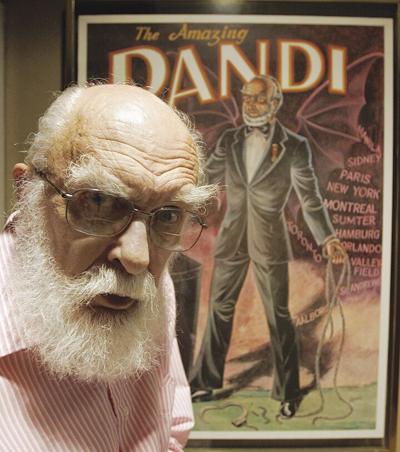 James Randa James Randi, dazzling magician and skeptic, dies | Newsline | avpress.com
