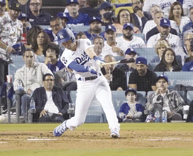 Dodgers vs. Padres score: L.A. starts postseason with victory, holding off  San Diego in NLDS Game 1 