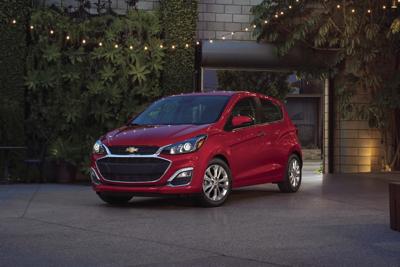Edmunds Today S Top Budget Commuter Cars Business Avpress Behind The Wheel Commuter Cars
