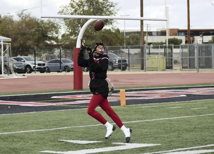 AV holds off Covina | Sports | avpress.com