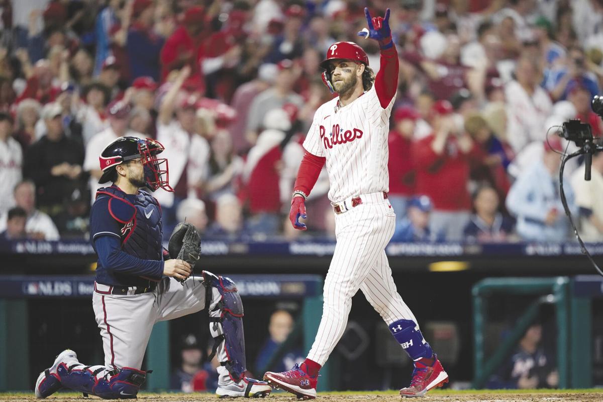 Phillies pound Braves in Game 3, take 2-1 lead in NLDS