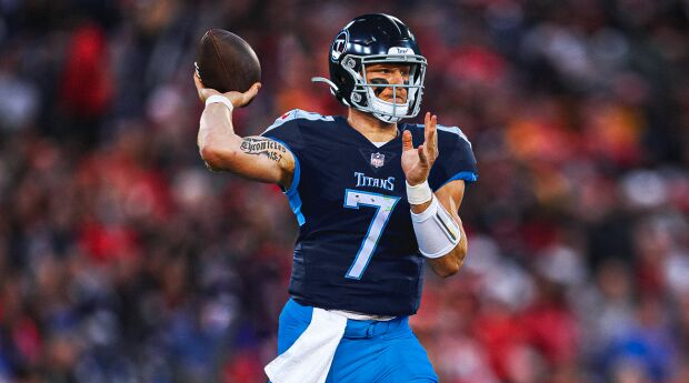 Titans' top draft picks Peter Skoronski, Will Levis bring family