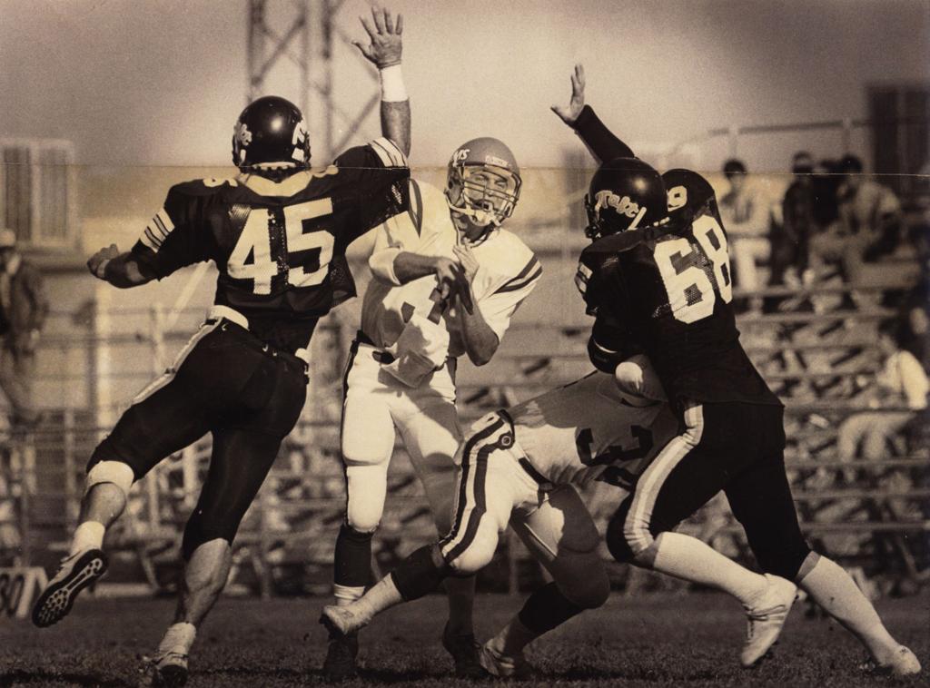 20 Years After Its Demise Taft College Football Still Inspires