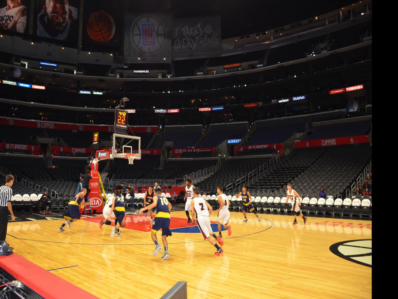 Mcfarland Delano Play At Staples Center Bvarsity Bakersfield Com