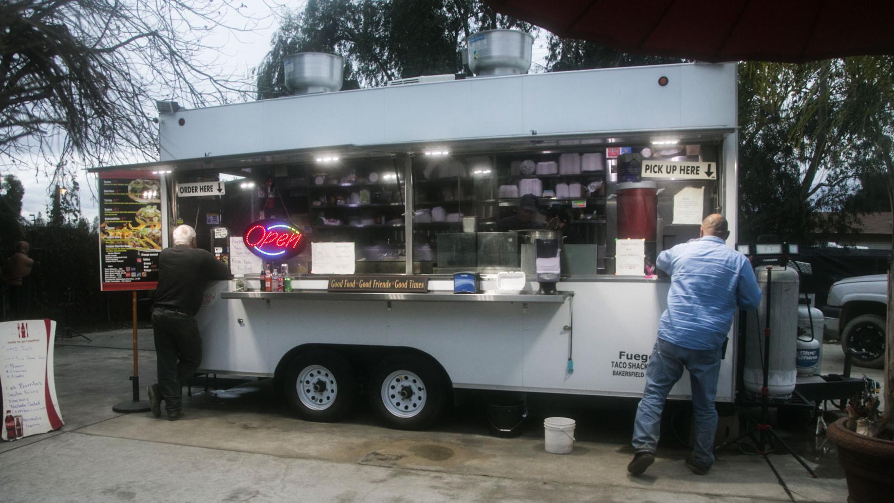 Pete Tittl Four Food Trucks Worth Chasing Food Bakersfield Com
