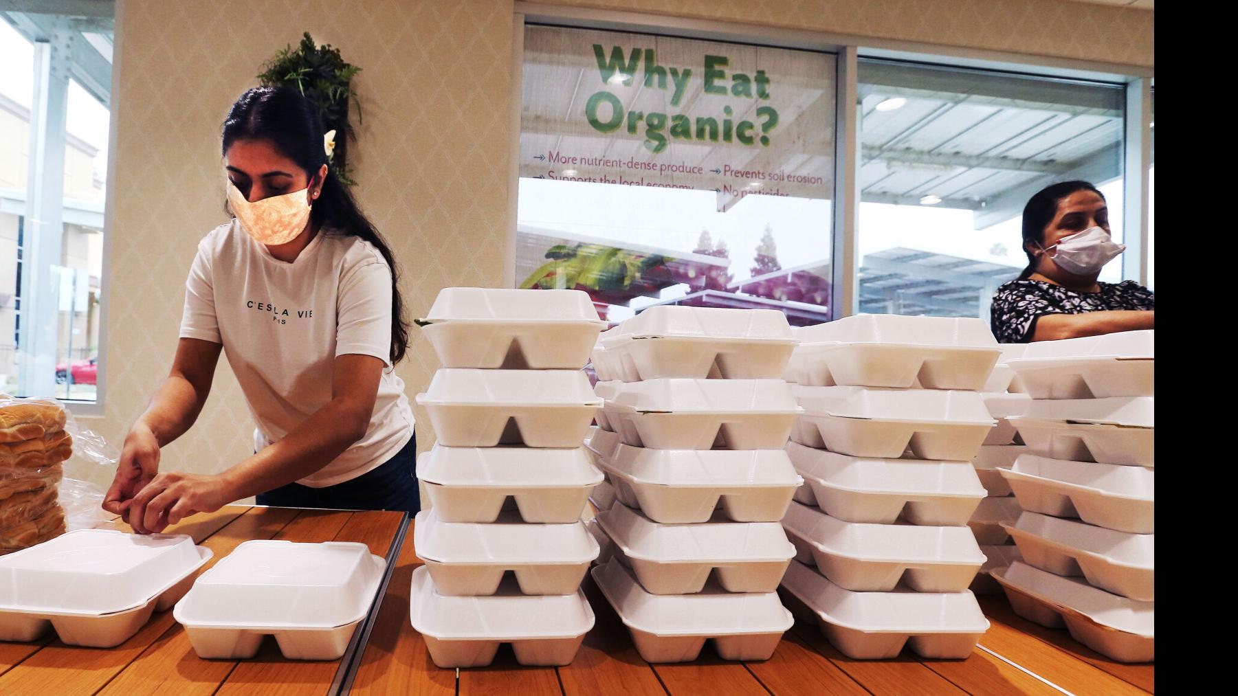 Thousands Of Meals Prepared At Cbcc Distributed To Homeless In Bakersfield News Bakersfield Com
